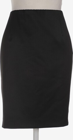 Emilia Lay Skirt in XL in Black: front