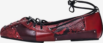 raudona Desigual Balerinos su dirželiais: priekis