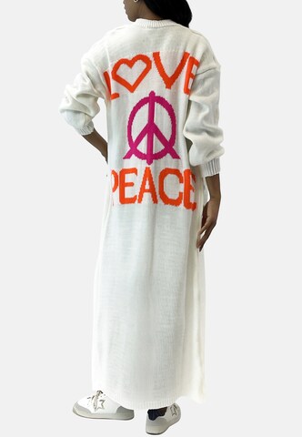 Elara Knitted coat in White