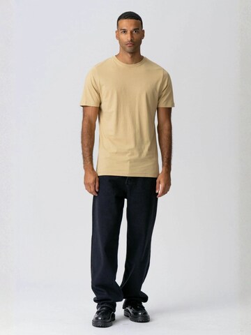 TEESHOPPEN Comfort Fit T-shirt ' Organic Basic ' in Beige
