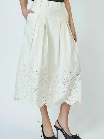 Jupe ' Poppy' co'couture en beige : devant