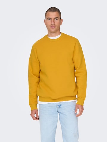 Only & Sons - Ajuste regular Sudadera 'Ceres' en amarillo