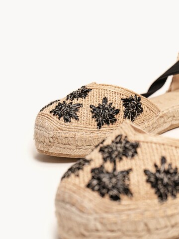 Espadrillas 'Alpargata Plana' di Alhamas in beige