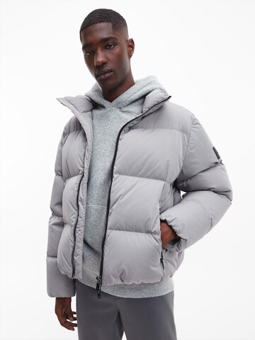 Calvin Klein Jacke in Grau: Vorderseite