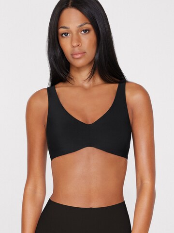 Tezenis Bralette Bra in Black: front