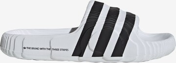 ADIDAS ORIGINALS Pantolette 'Adilette 22' in Weiß