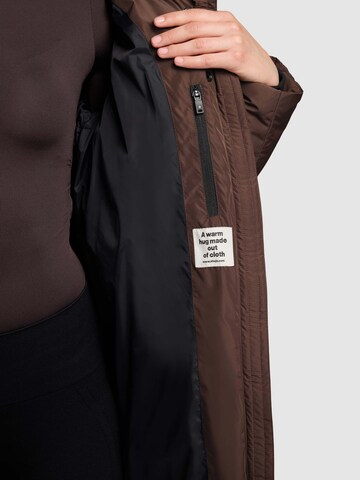 khujo Χειμερινό παλτό 'Jange' σε καφέ