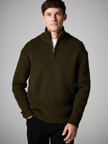 Next - Pullover em verde: frente