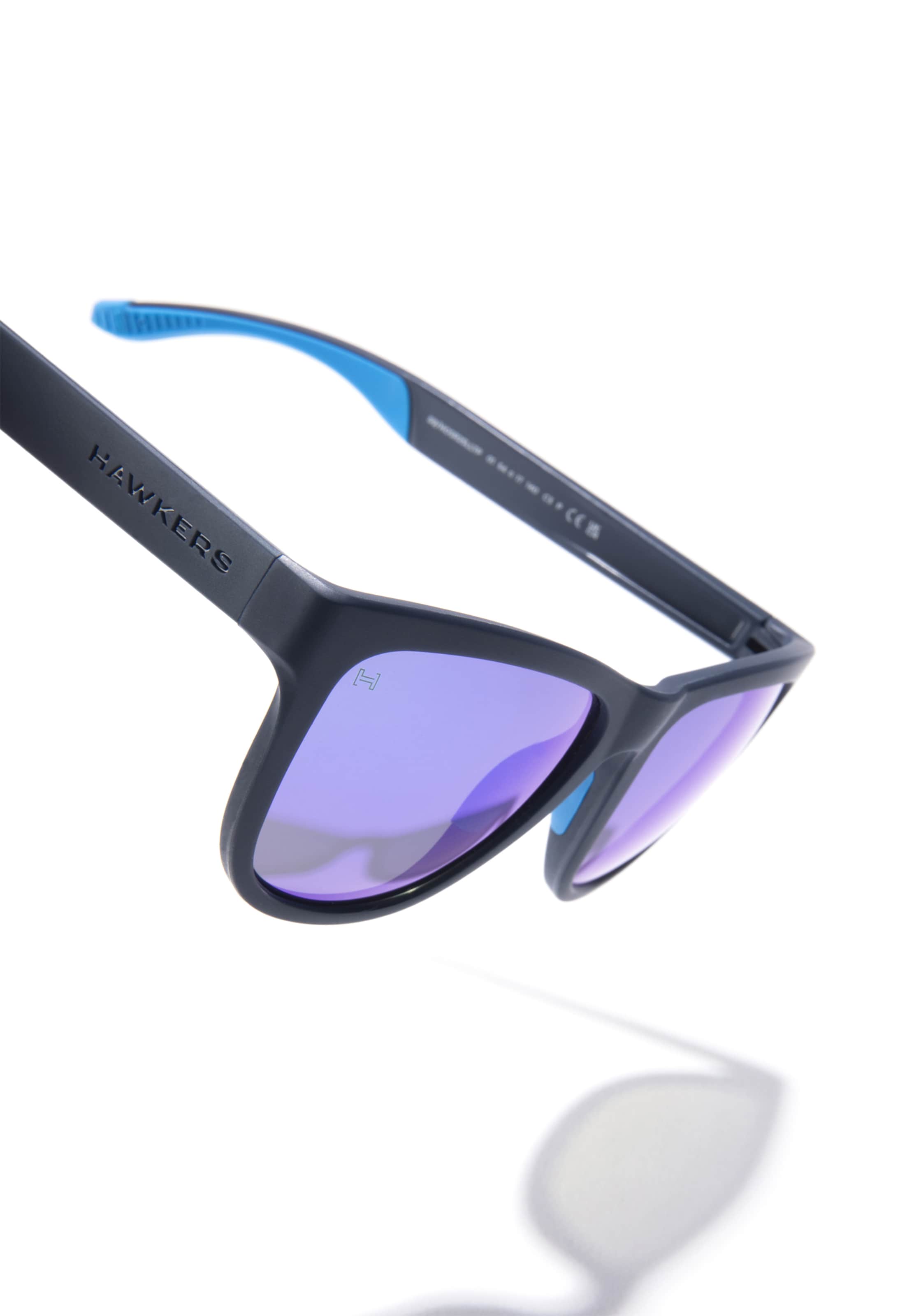 HAWKERS Okulary przeciwsłoneczne 'ONE SPORT RAW' w kolorze niebieski