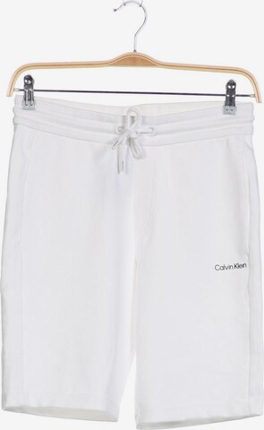 Calvin Klein Shorts in 31-32 in White: front