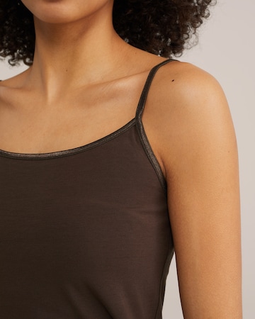 ruda WE Fashion Marškinėliai