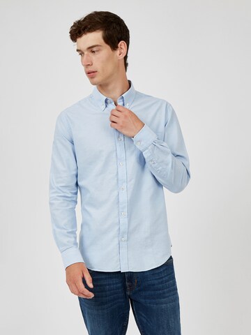 Coupe regular Chemise Ben Sherman en bleu : devant