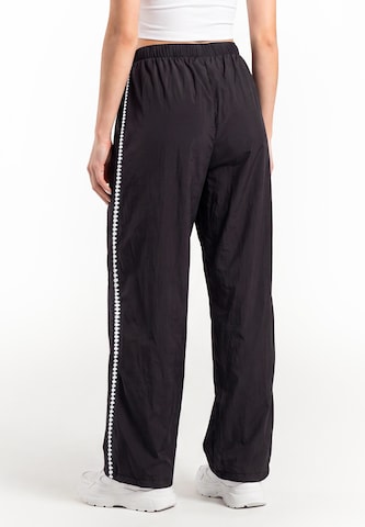 myMo ATHLSR Loose fit Pants in Black