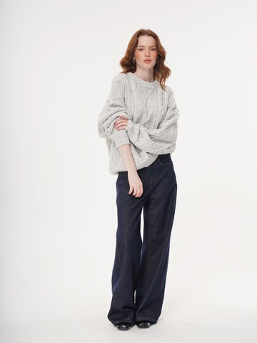 yoligex Sweater 'YOLIGEX Zopfmuster-Pullover Hellgrau-Melange Rundhals' in White
