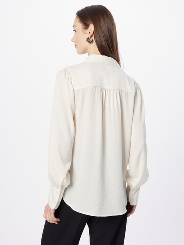 Banana Republic Blouse in Wit