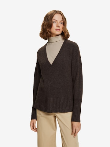 ESPRIT Sweater in Brown: front