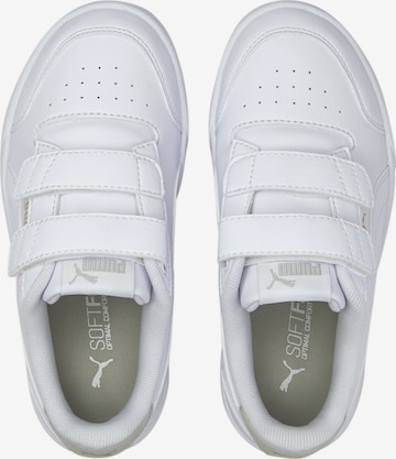 PUMA حذاء رياضي 'Schuffle' بلون أبيض