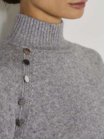 Pull-over MADELEINE en gris