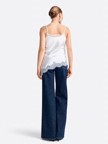 Rich & Royal Top in Wit