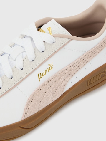 Baskets basses 'Club Klassika' PUMA en blanc