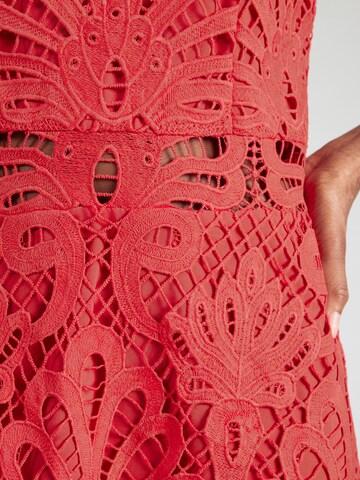 Morgan - Vestido en rojo