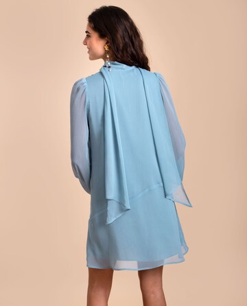 THE-ARE Jurk in Blauw