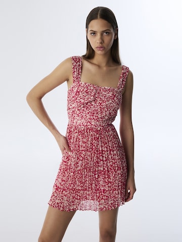 Twist Jurk in Roze: voorkant