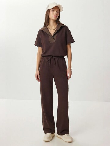Completo pantalone di Happiness İstanbul in marrone: frontale