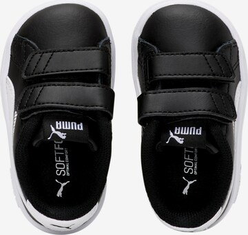 PUMA حذاء رياضي 'Smash V2' بلون أسود