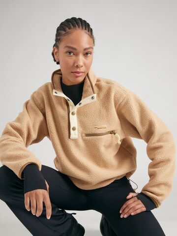 Pull-over de sport 'Helvetia II' COLUMBIA en marron : devant