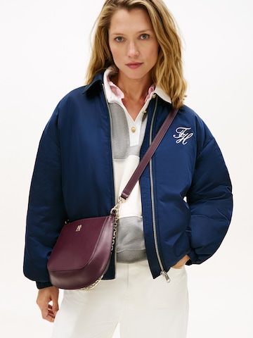 TOMMY HILFIGER Наплечная сумка в Красный: спереди