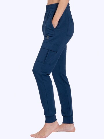 Magadi Loosefit Sporthose 'Lucy' in Blau