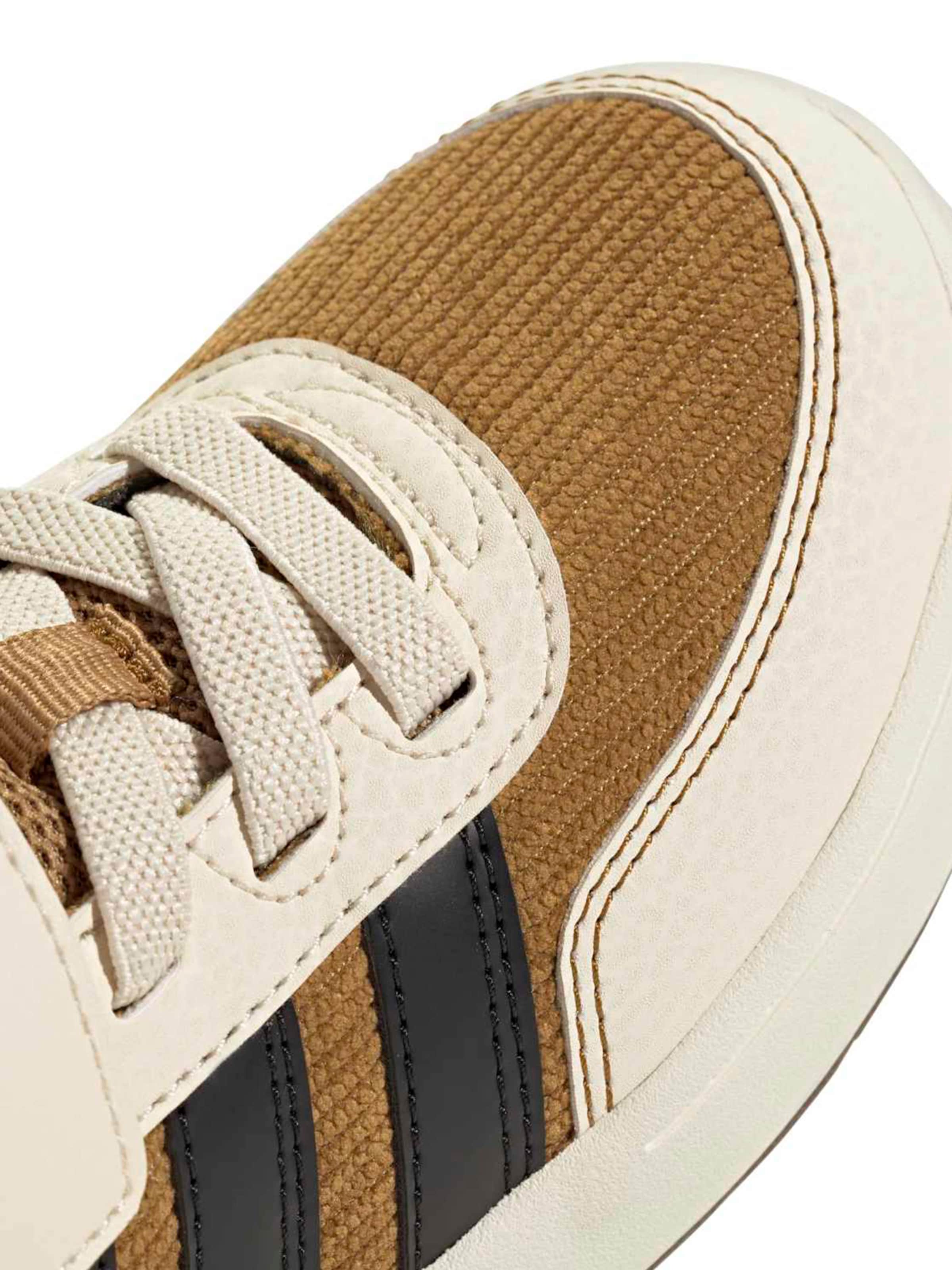 ADIDAS SPORTSWEAR - Zapatillas deportivas 'BREAKBASE C' en marrón