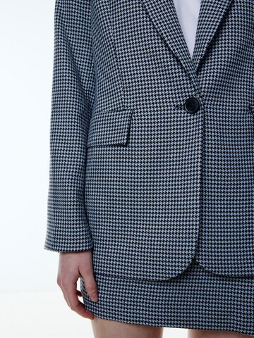 Blazer 'Maira' di EDITED in blu