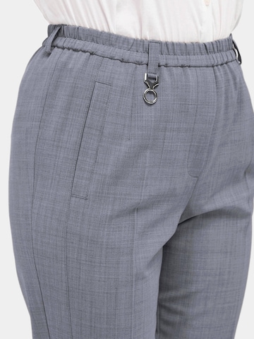 Goldner Regular Trousers with creases in Silver