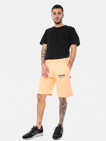 IUTER Baggy Hose 'Info'‌‌‌‌‌‌ in Orange: Vorderseite