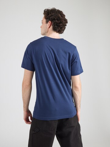 Tricou de la new balance pe albastru