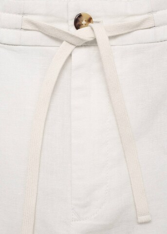 MANGO MAN Regular Pleat-Front Pants 'Romelino' in White