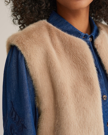 WE Fashion Vest in Beige