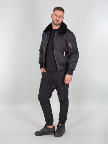 ALPHA INDUSTRIES Tussenjas 'Injector III' in Zwart