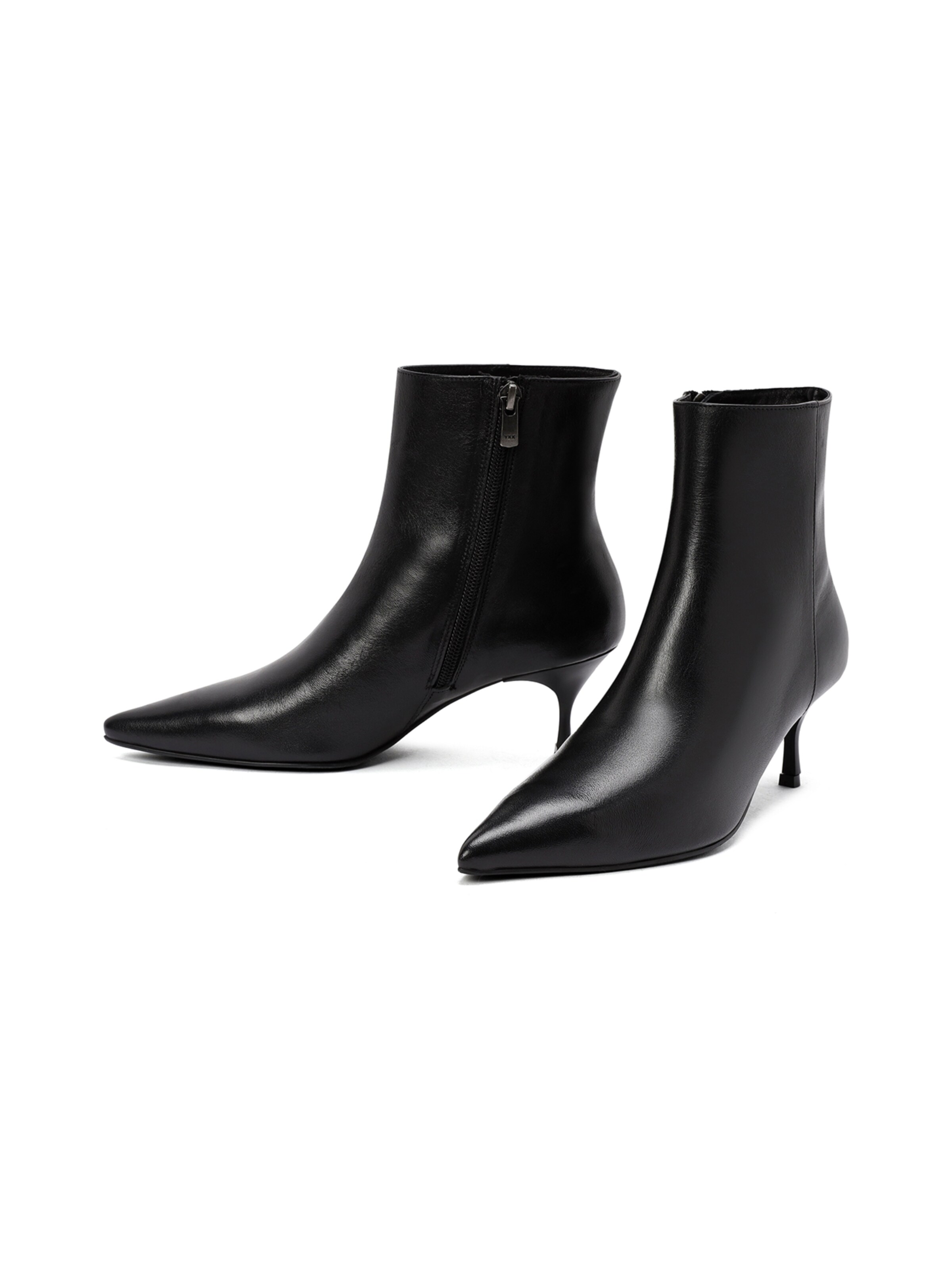 Derimod Stiefelette in Schwarz