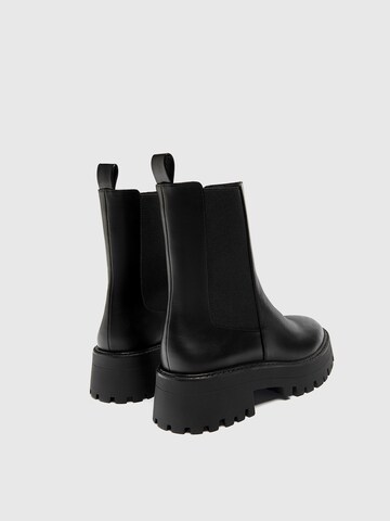 Pull&Bear Chelsea Boots i svart