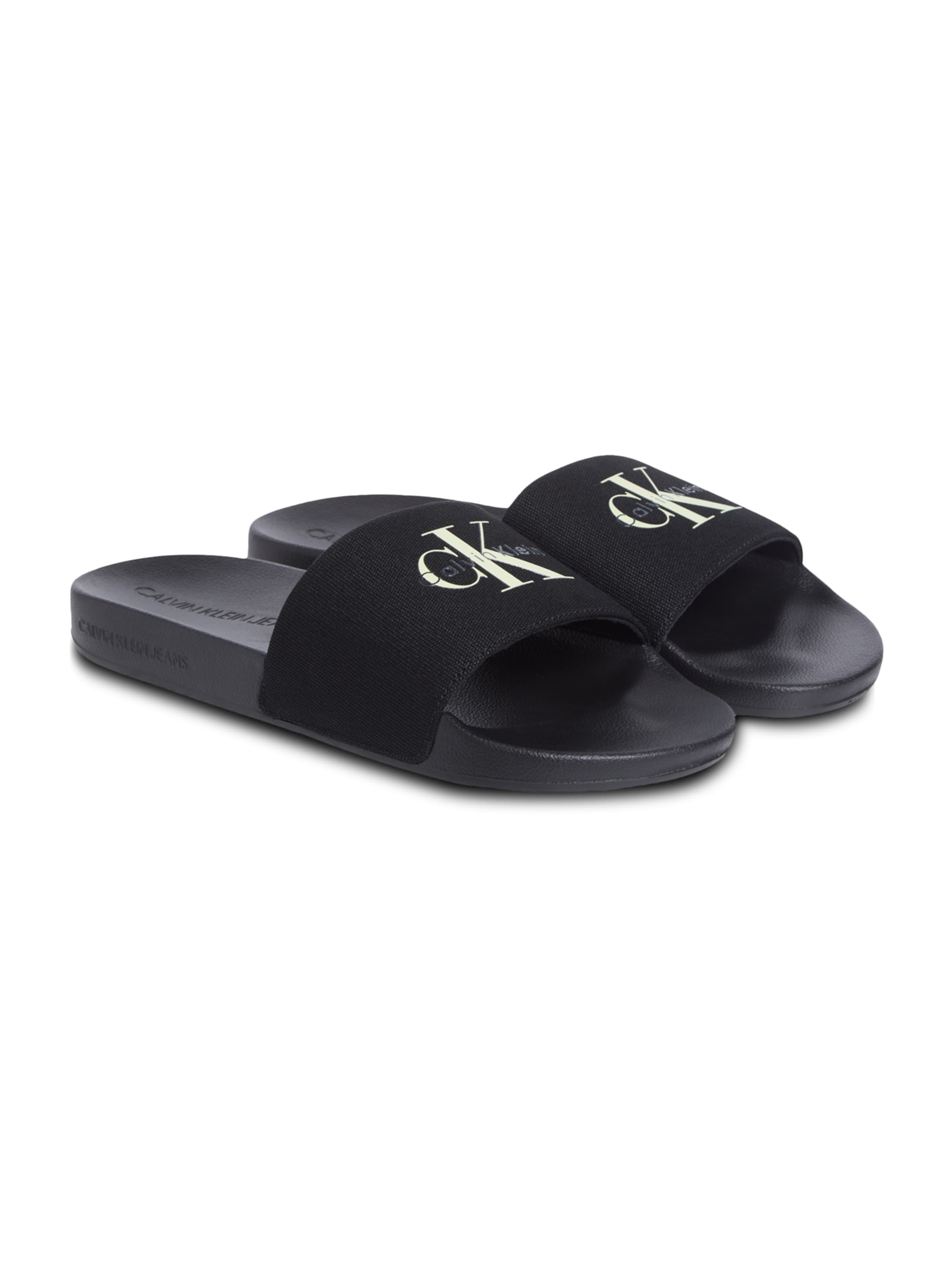 Calvin Klein Šľapky - Čierna: predná strana