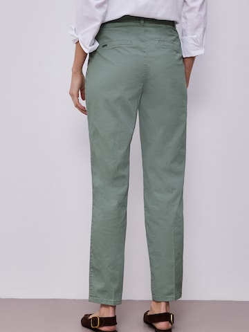 STREET ONE Regular Hose in Grün