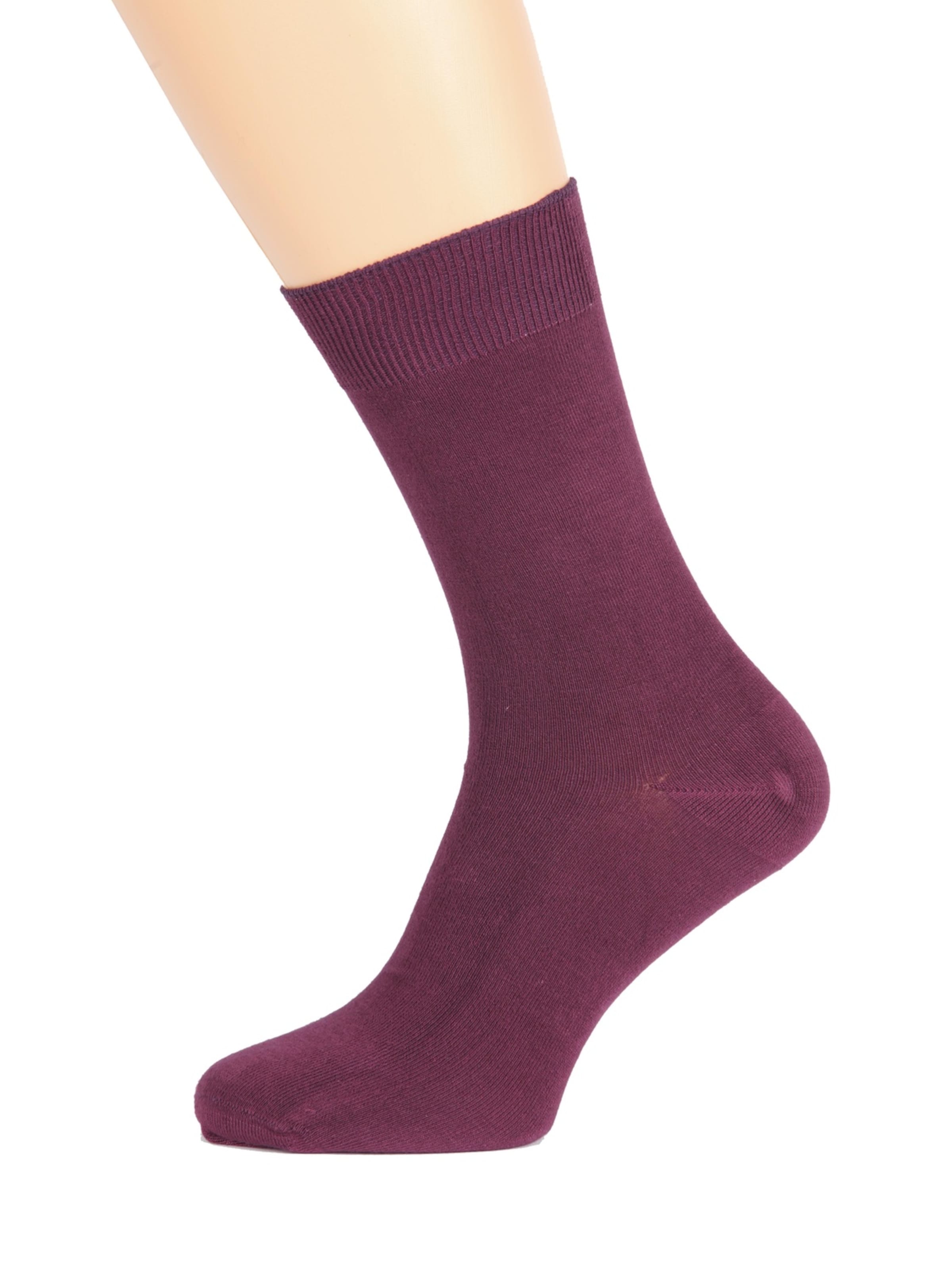 Sokisahtel Socks in Purple: front