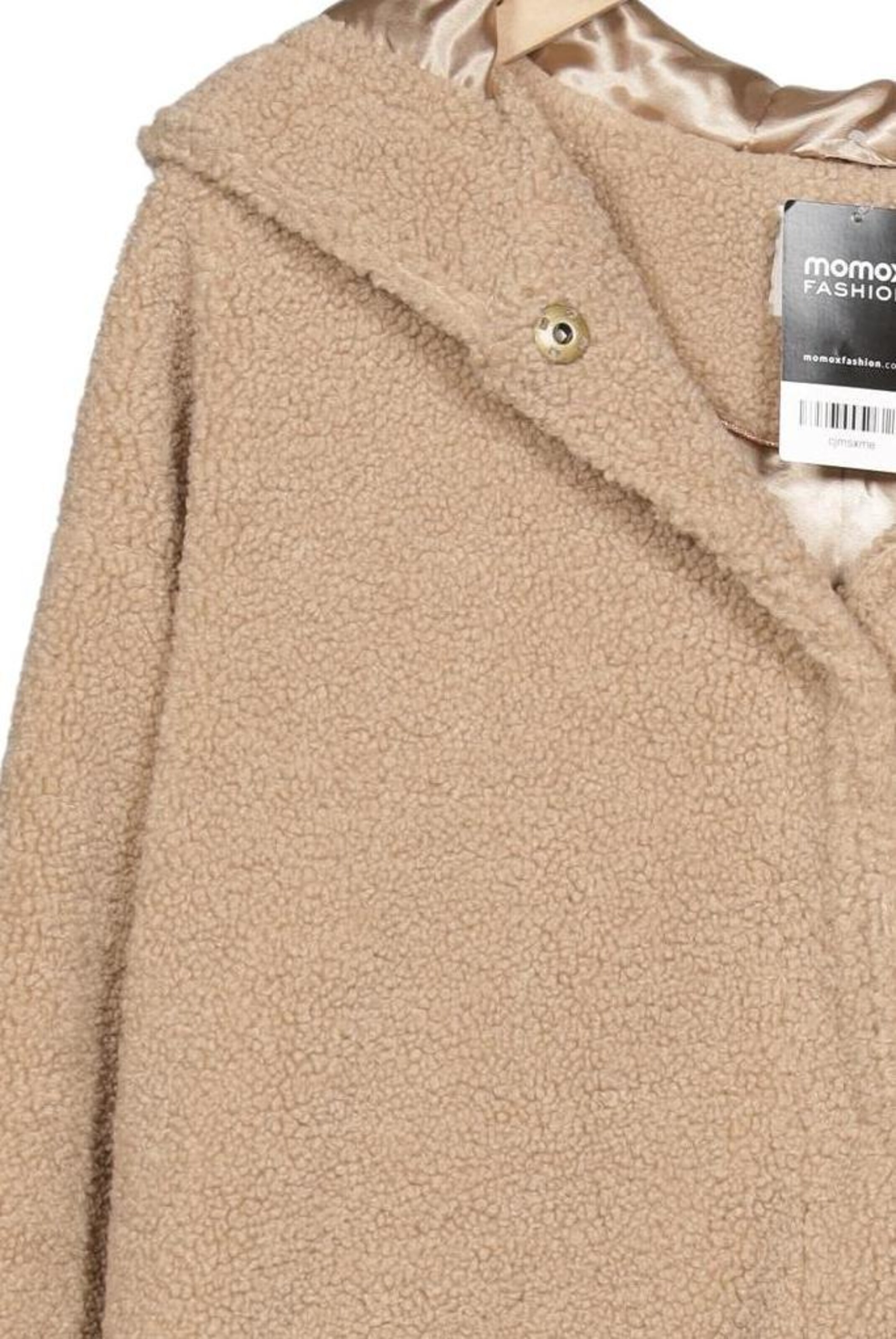 Cream Jacket & Coat in L in Beige