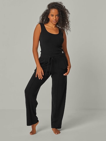 YOU LOOK PERFECT Loungewear 'Blossom & Elisa' in Black: front