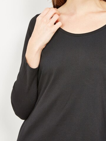 T-shirt Next en noir