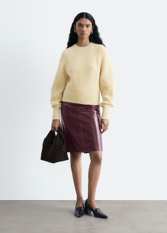 Pull-over & Other Stories en jaune