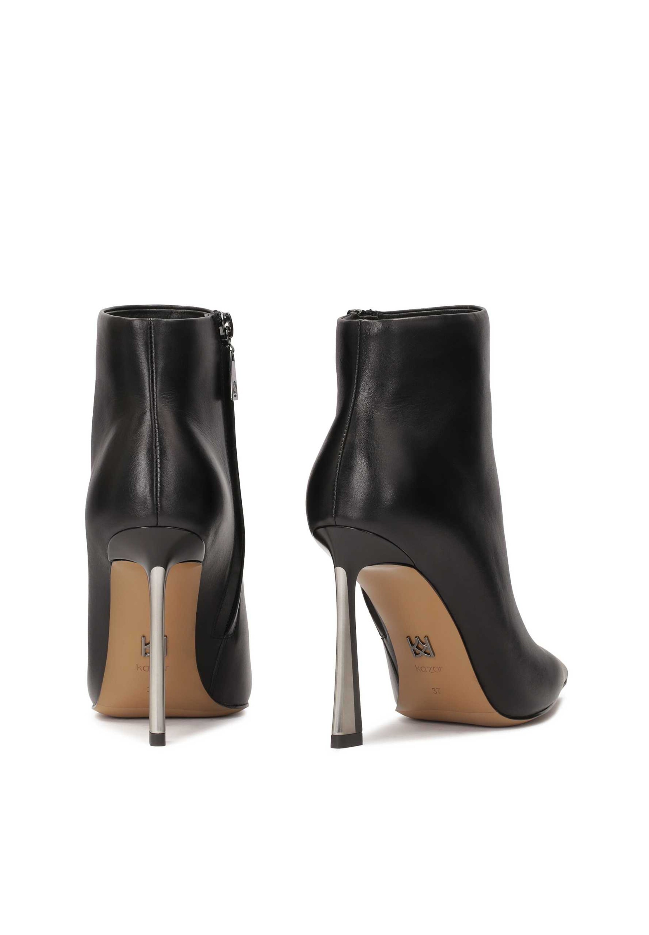 Kazar Enkellaarsjes in Zwart